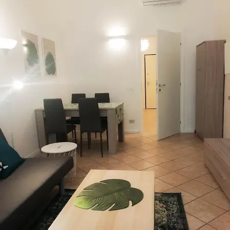 Mistrangelohome 3 - In Pieno Centro Appartamento *
